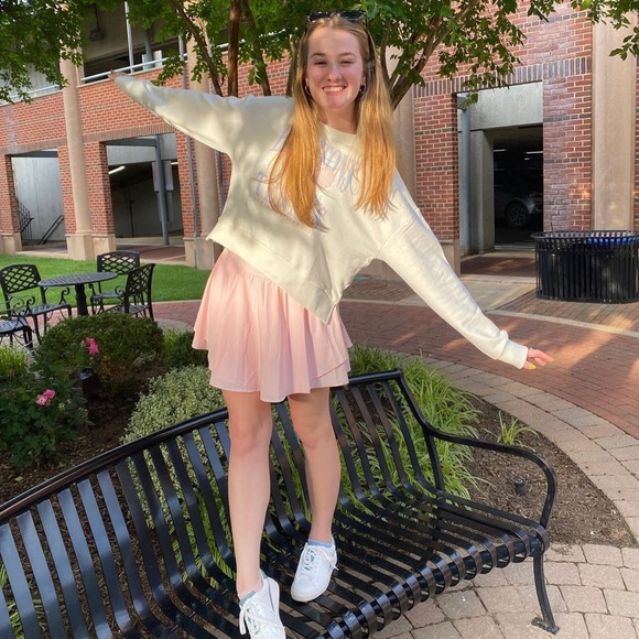 Meet your Posher, Melody - Picture 3 of 4